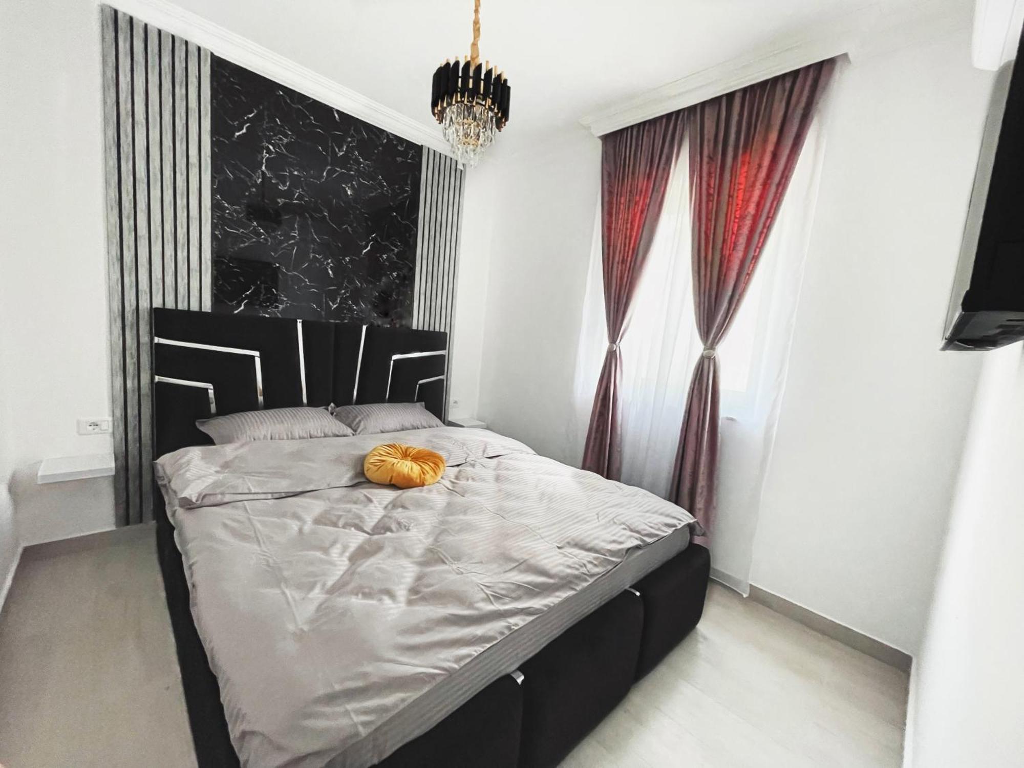 Rv Premium Apartments Arad Buitenkant foto